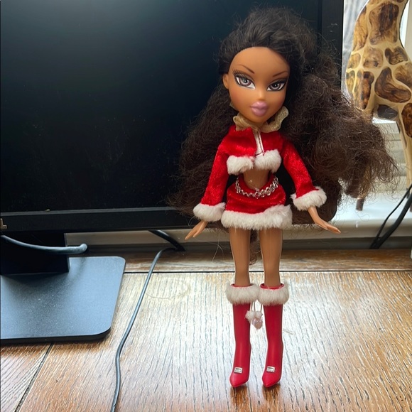 Bratz Other - Bratz Rare 2007 Holiday Yasmin Doll